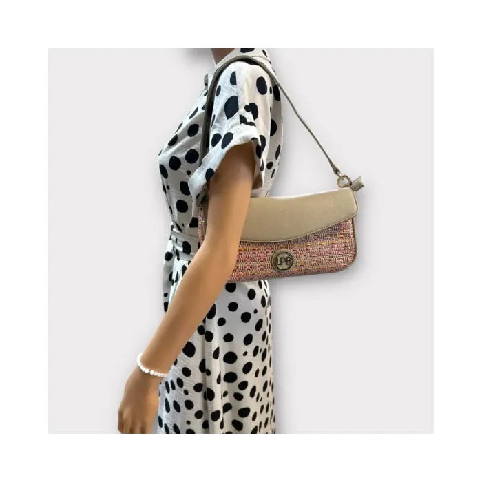 SAC A MAIN ISOLA